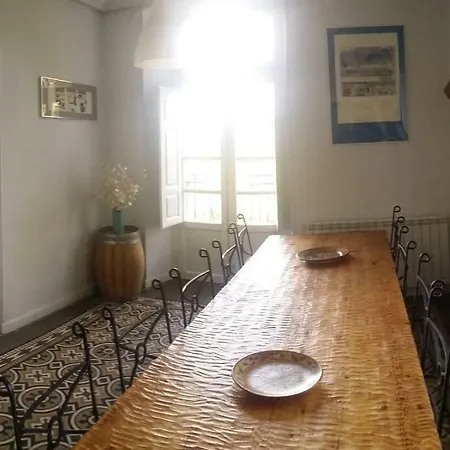 Los Lebreles - Casa Con Historia